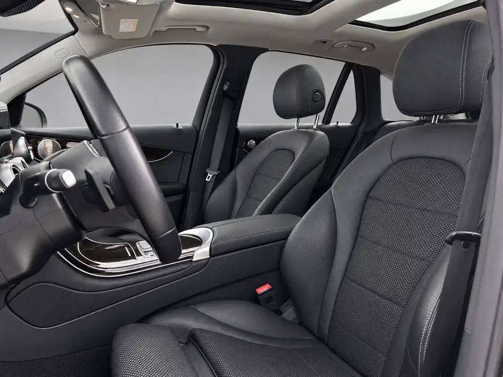 Mercedes-Benz GLC 300e 4MATIC Advantage uit 2021, foto 7