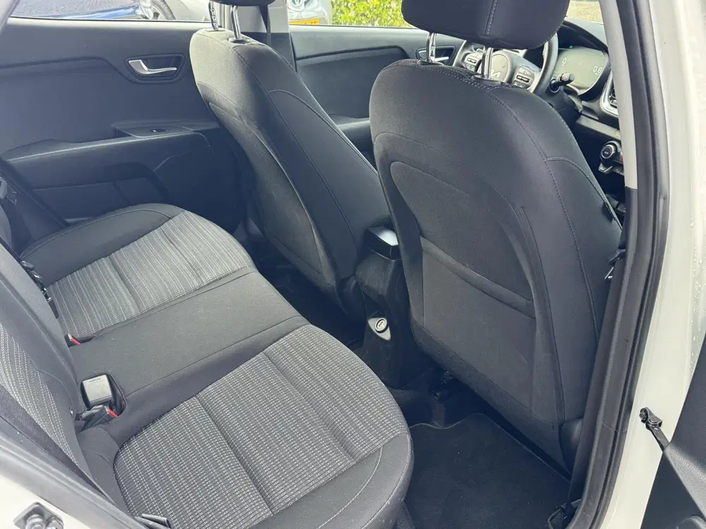 Kia Stonic 1.0 T-GDi MHEV DynamicLine uit 2024, foto 10