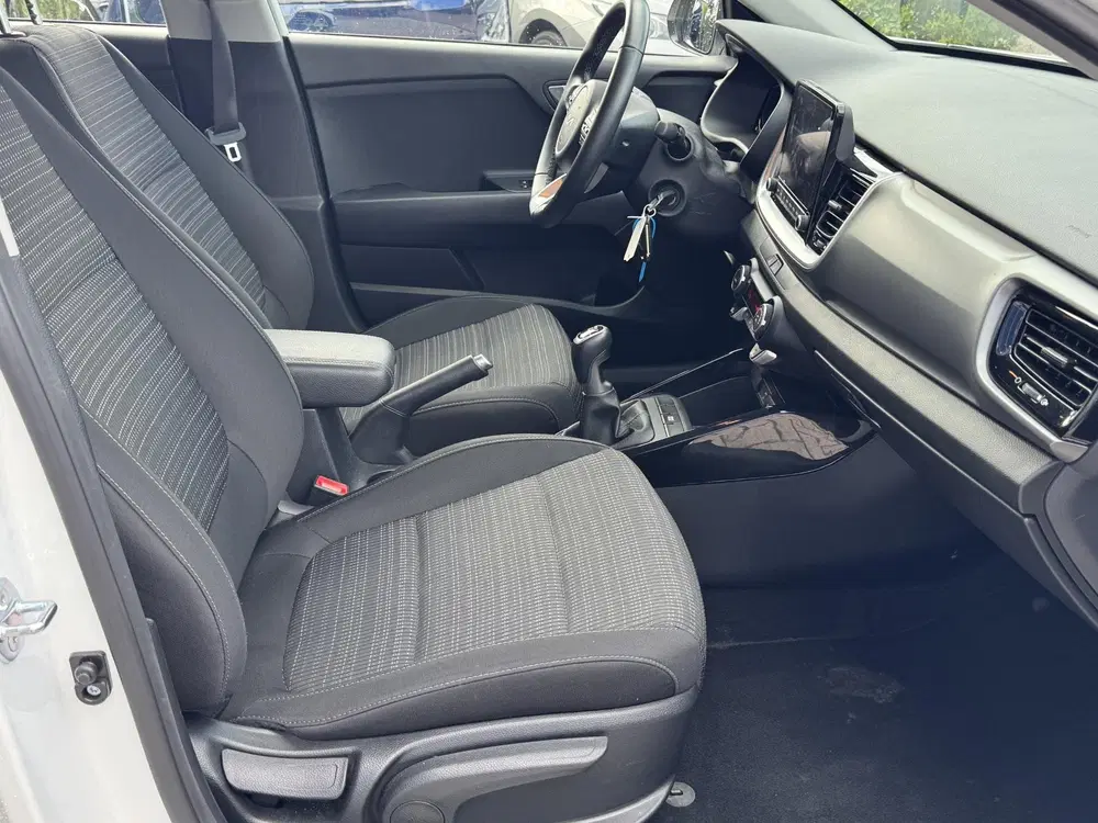 Kia Stonic 1.0 T-GDi MHEV DynamicLine uit 2024, foto 11