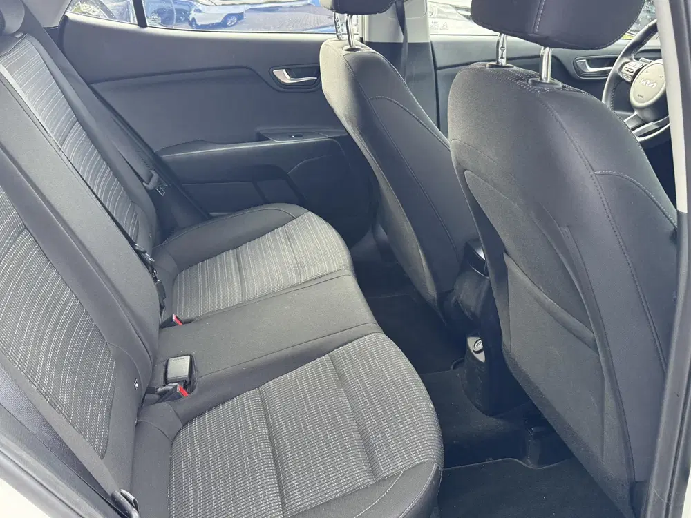 Kia Stonic 1.0 T-GDi MHEV DynamicLine uit 2024, foto 9