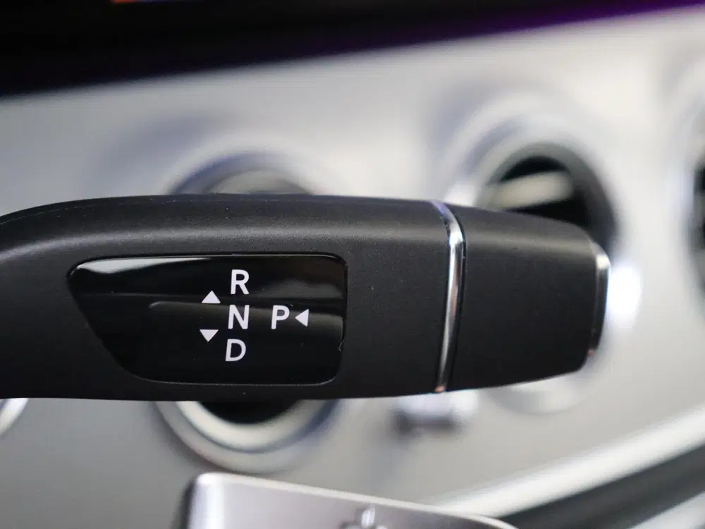 Mercedes-Benz E-Klasse 200 AMG Line uit 2023, foto 14