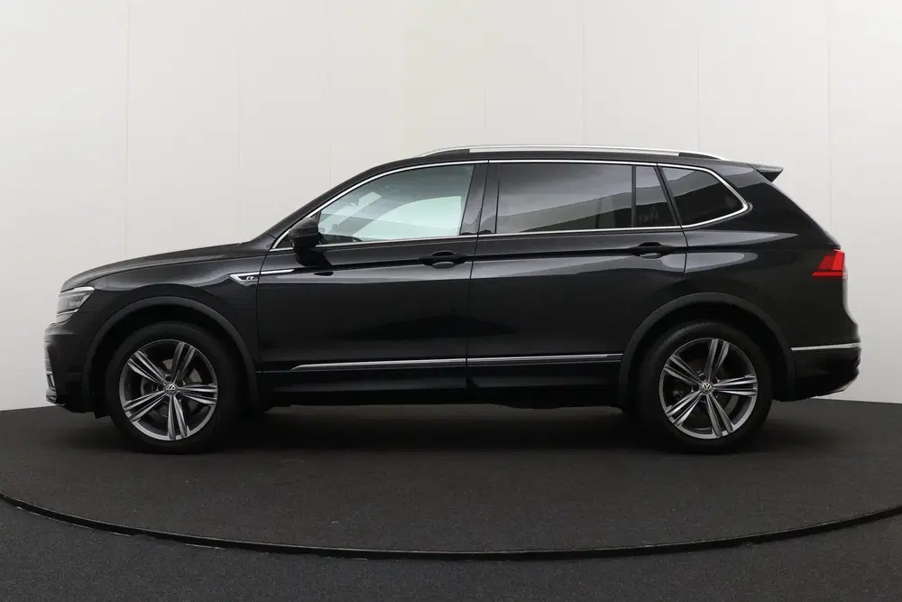 Volkswagen Tiguan Allspace 1.5 150 PK Aut. R-Line 7p. Trekha uit 2020, foto 5
