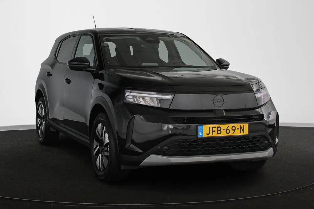 Opel Frontera 1.2 Turbo Hybrid GS 7 Zits Achteruitrijcam uit 2025, foto 2