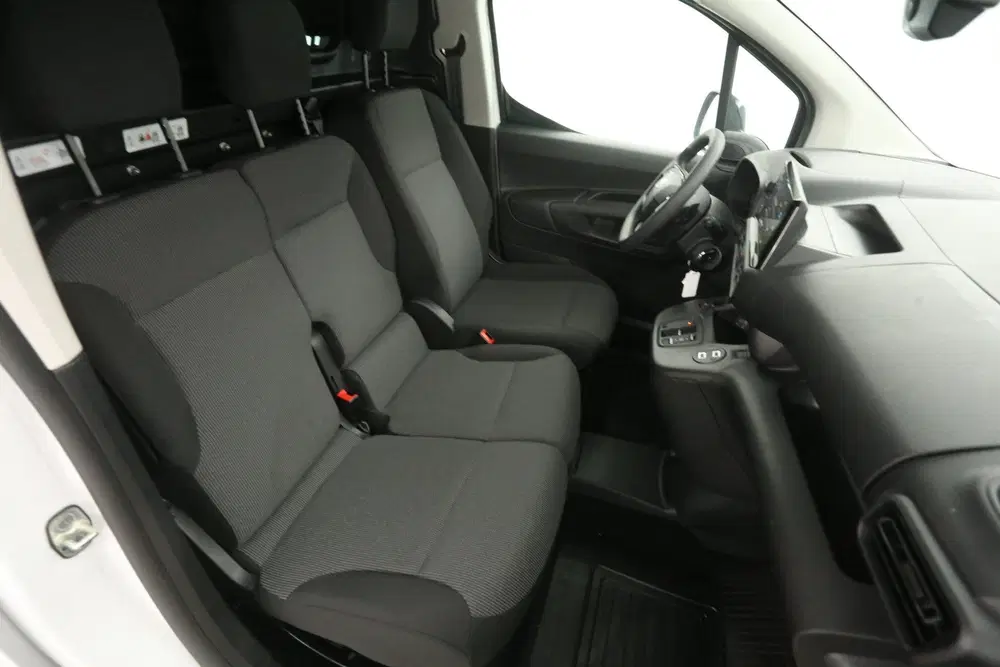 Toyota Proace City Challenger Long 50 kWh uit 2026, foto 12