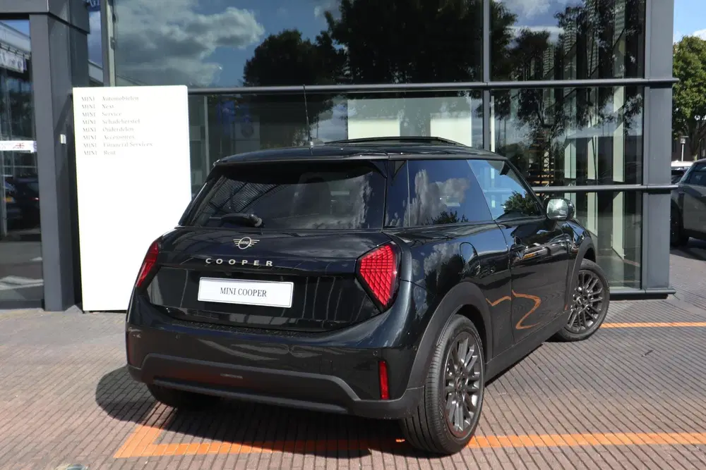 Mini Cooper C Cooper C uit 2026, foto 2