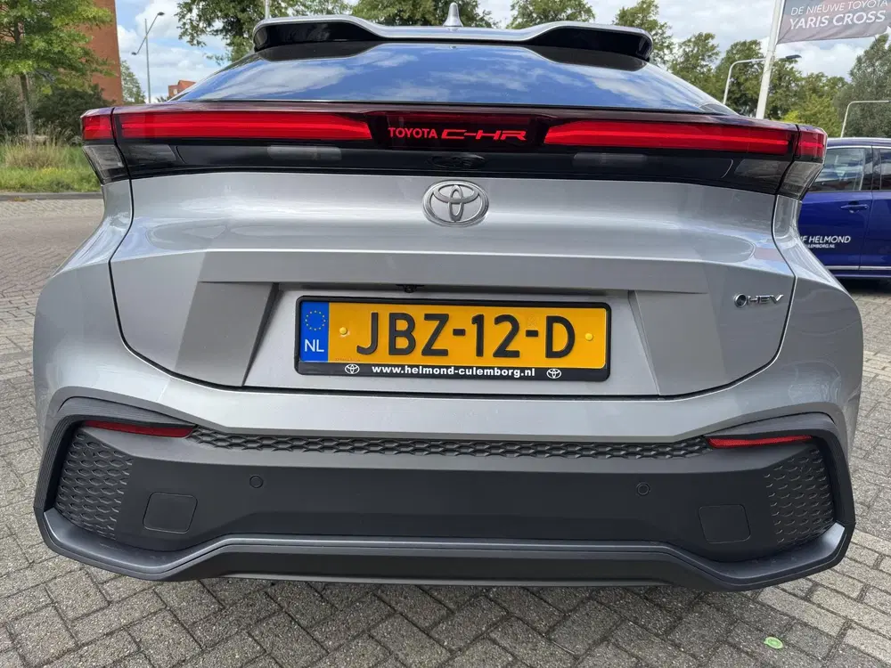 Toyota C-HR Hybrid 140 Dynamic uit 2025, foto 10