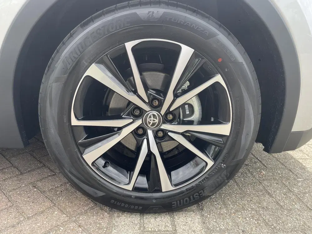 Toyota C-HR Hybrid 140 Dynamic uit 2025, foto 11