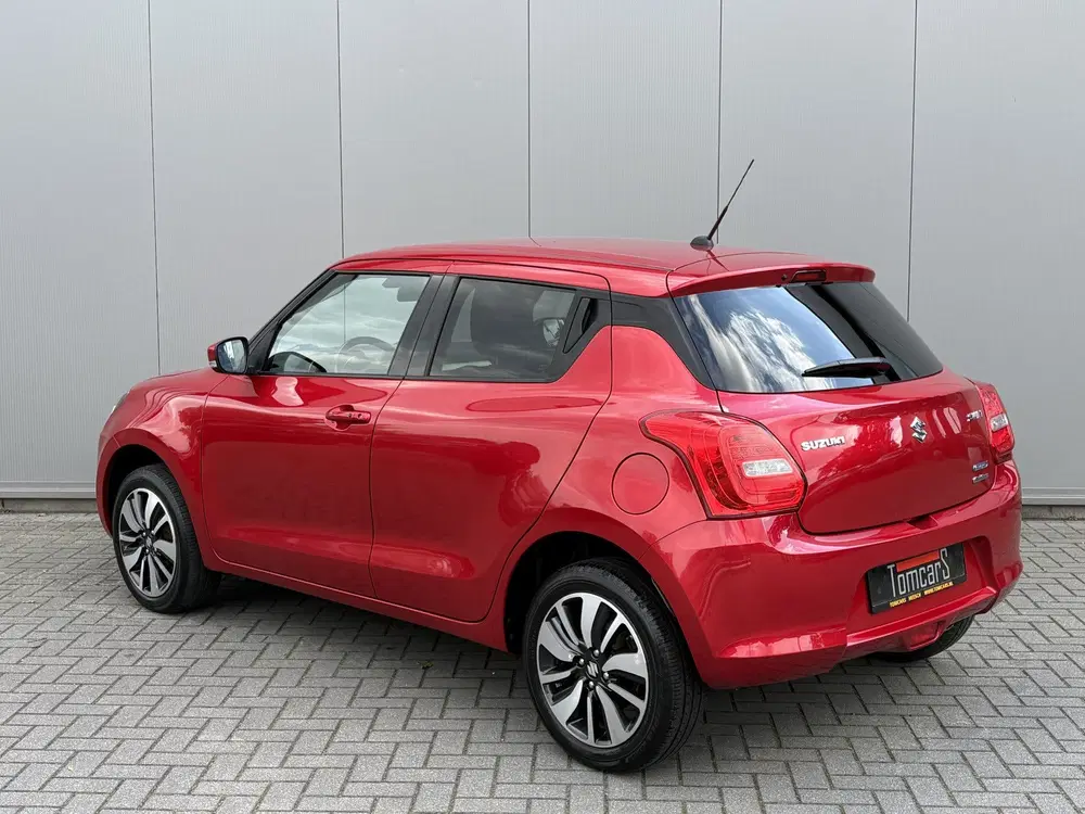 Suzuki Swift 1.2 AllGrip 4x4 Stijl Smart Hybrid Carplay uit 2019, foto 4