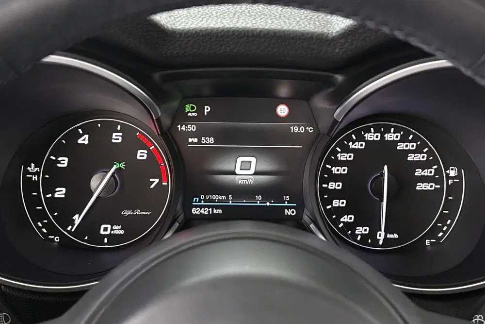 Alfa Romeo Stelvio 2.0 T AWD Veloce Ti 280PK Pano Leder Stuu uit 2022, foto 11