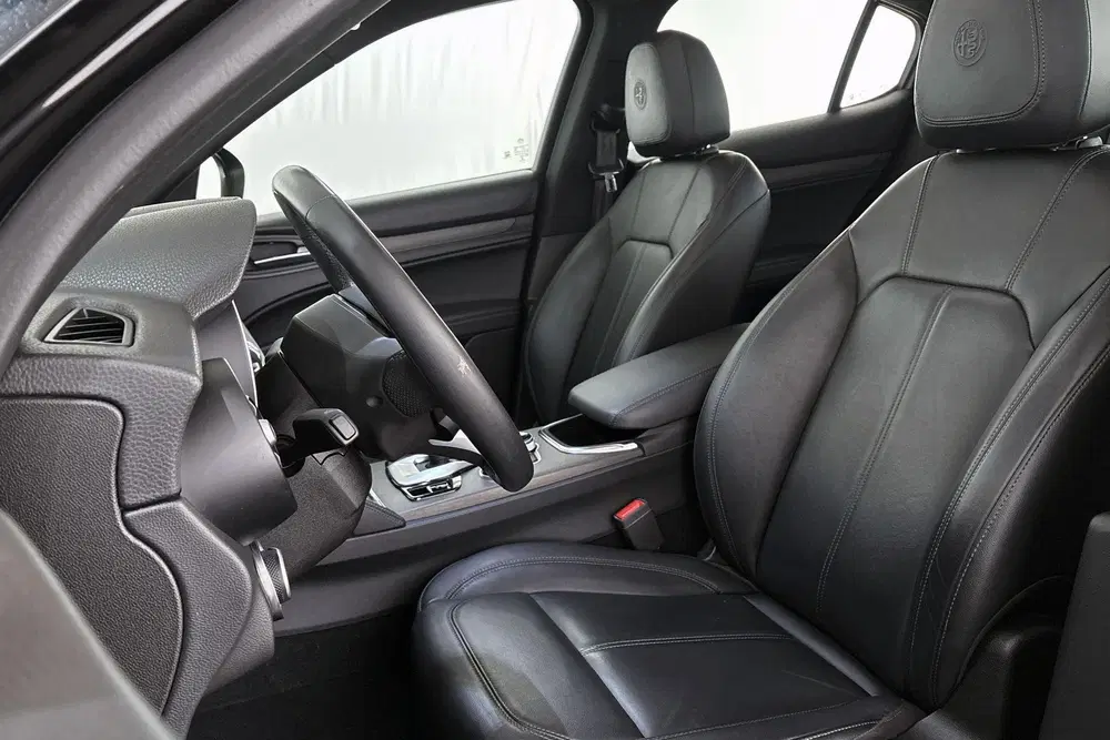 Alfa Romeo Stelvio 2.0 T AWD Veloce Ti 280PK Pano Leder Stuu uit 2022, foto 6
