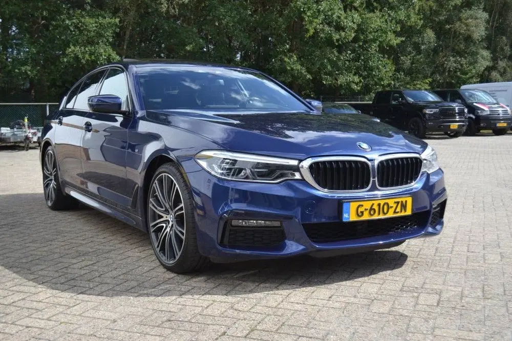 BMW 5-serie 5 Serie 520i High Ex. Ed. (bj 2020 uit 2020, foto 2
