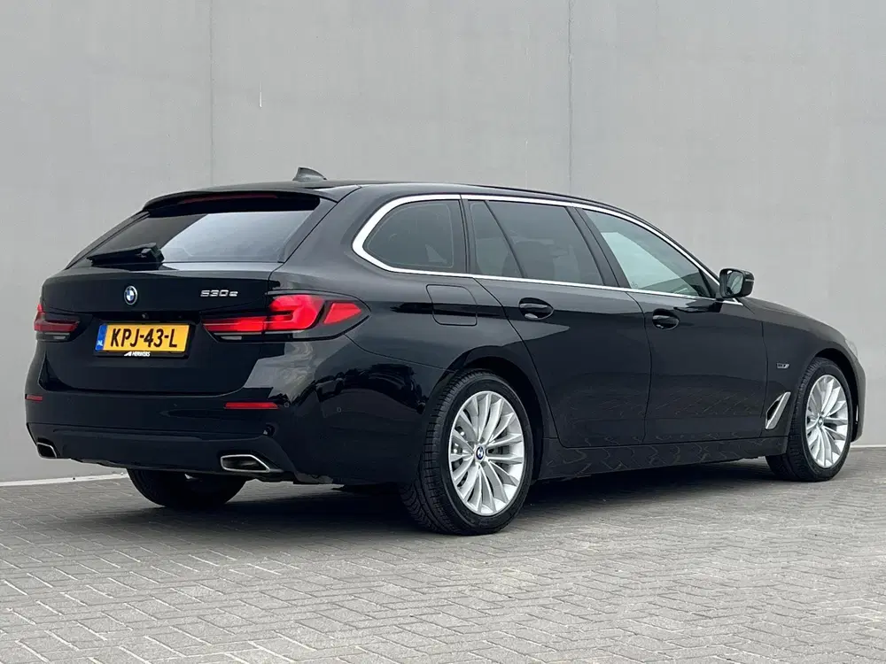 BMW 5-serie 530e Business Edition Plus uit 2022, foto 3