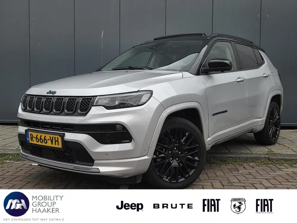Jeep Compass 4xe PHEV Electric S 240 uit 2022