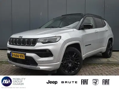 Jeep Compass 4xe PHEV Electric S 240 uit 2022