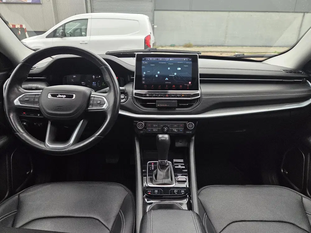 Jeep Compass 4xe PHEV Electric S 240 uit 2022, foto 11