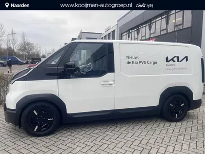 Kia PV5 L2H1 Essential 71.2 kWh DEMO VOORDEEL 17% uit 2025