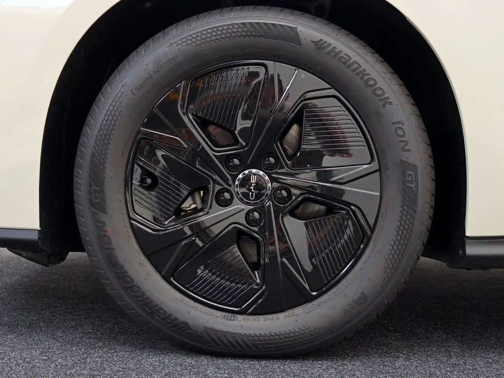 BYD Seal 6 1.5 DM-i Boost uit 2025, foto 7