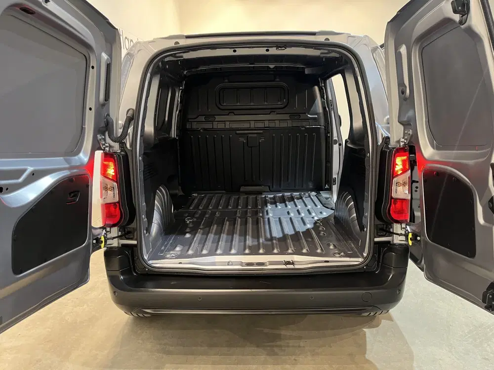 Fiat Doblo Doblò 1.5 BlueHDi 100 PK L1 uit 2024, foto 5