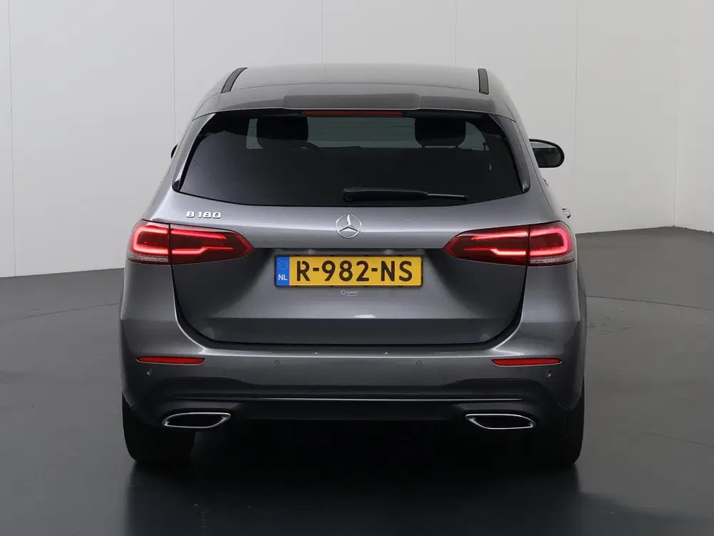 Mercedes-Benz B-Klasse 180 Premium Plus uit 2022, foto 4