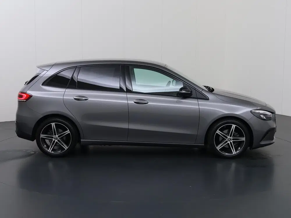 Mercedes-Benz B-Klasse 180 Premium Plus uit 2022, foto 6