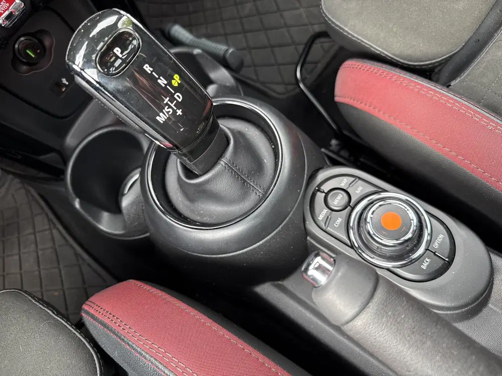 Mini Cooper S 2.0 Cooper S Knightsbridge 192pk uit 2019, foto 11