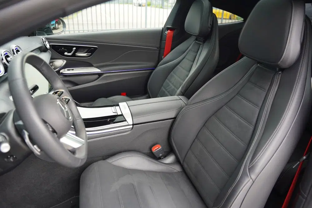 Mercedes-Benz CLE CLE Coupé 300 e AMG uit 2025, foto 11