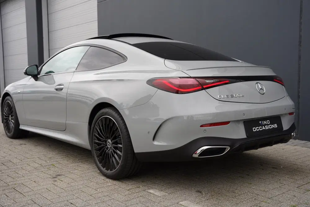 Mercedes-Benz CLE CLE Coupé 300 e AMG uit 2025, foto 3