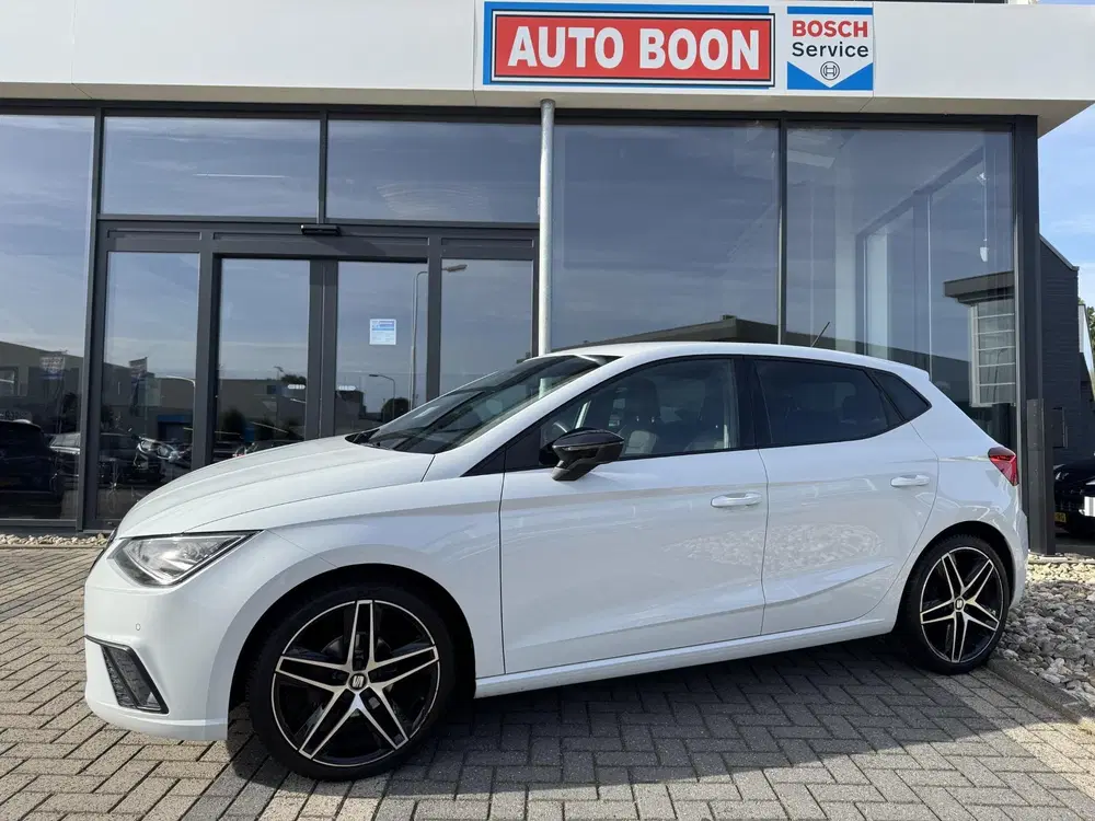 SEAT Ibiza 1.0TSi 95PK FR : APPCARPLAY uit 2019