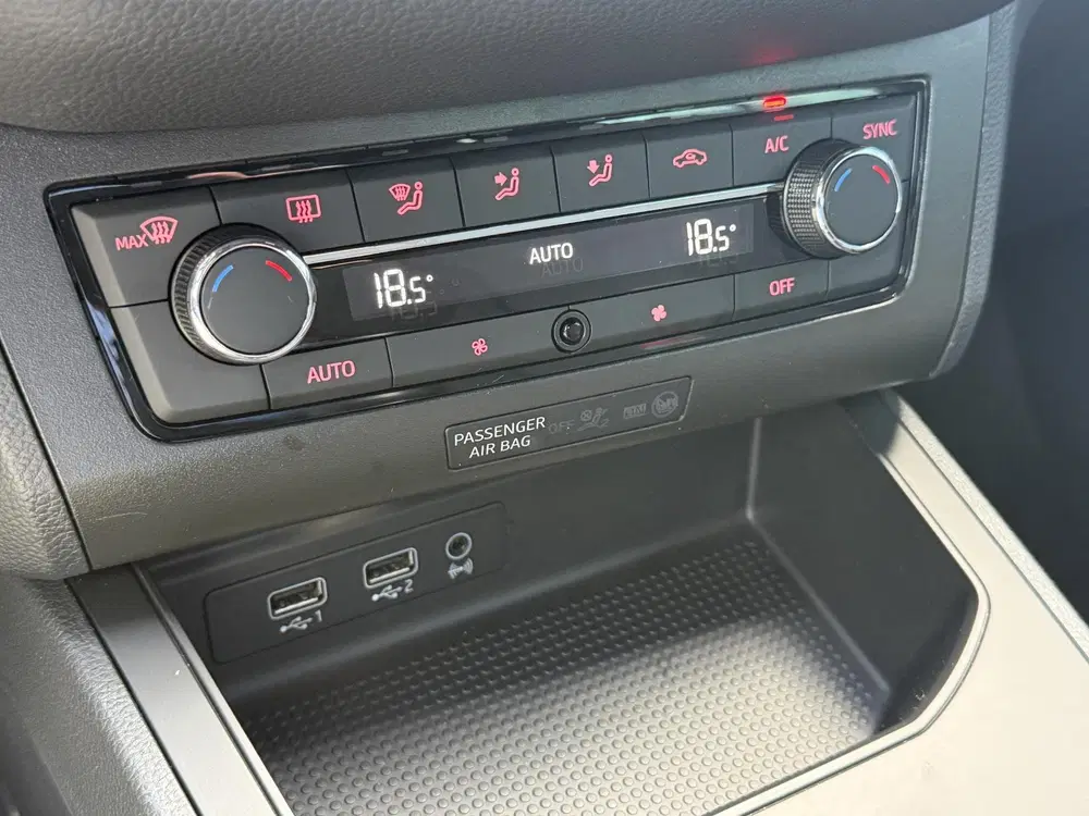 SEAT Ibiza 1.0TSi 95PK FR : APPCARPLAY uit 2019, foto 9