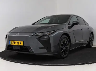 Lexus ES 350e Luxury Line uit 2026