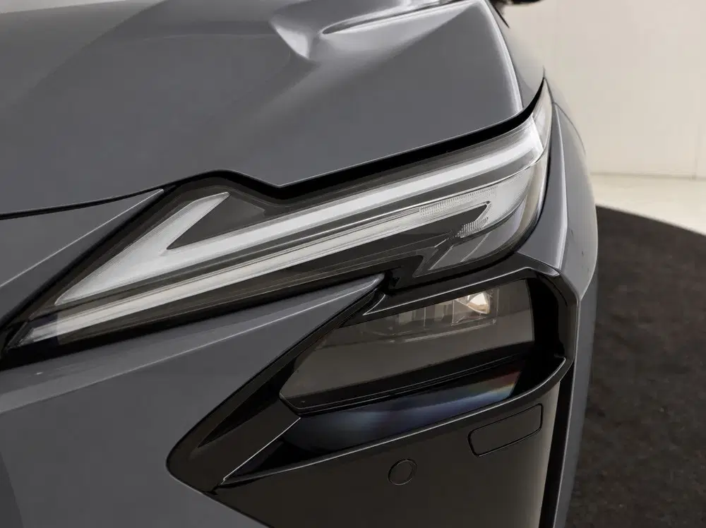 Lexus ES 350e Luxury Line uit 2026, foto 7