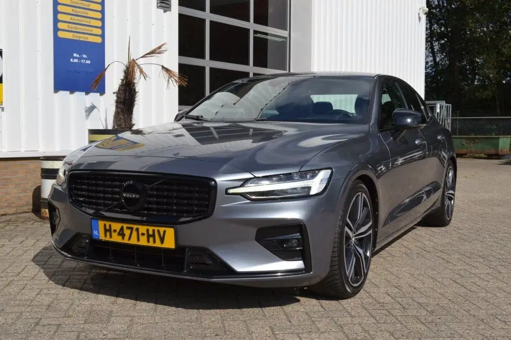 Volvo S60 2.0 T4 R-Design BTW Auto (bj 2020 uit 2020