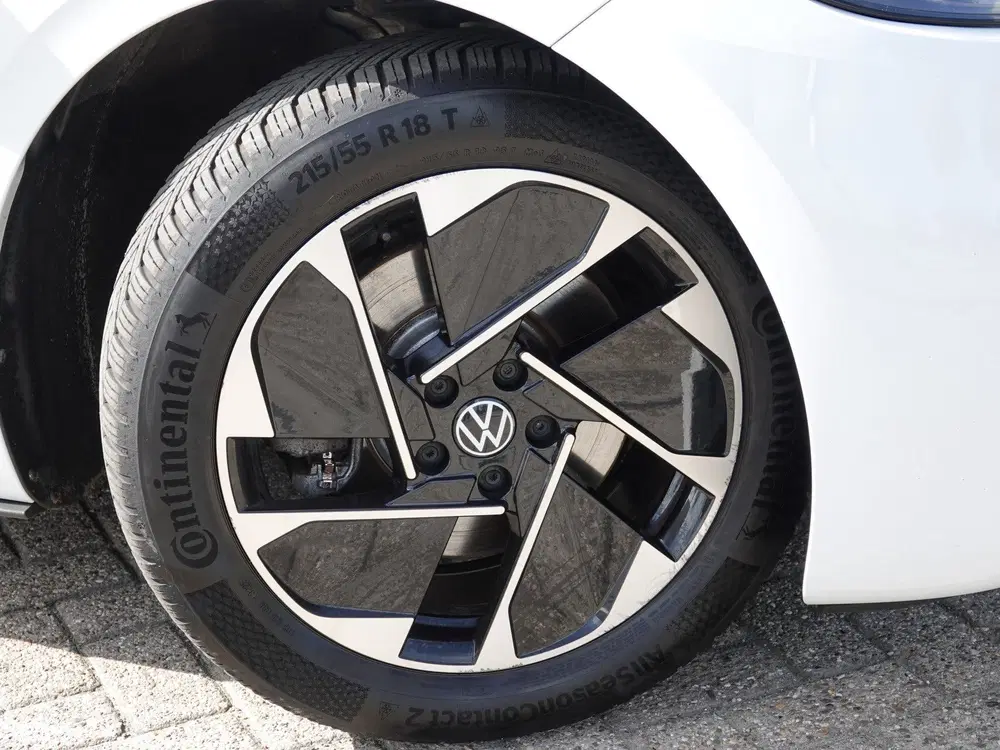 Volkswagen ID.3 Pro 58 kWh SOH 93 uit 2022, foto 11