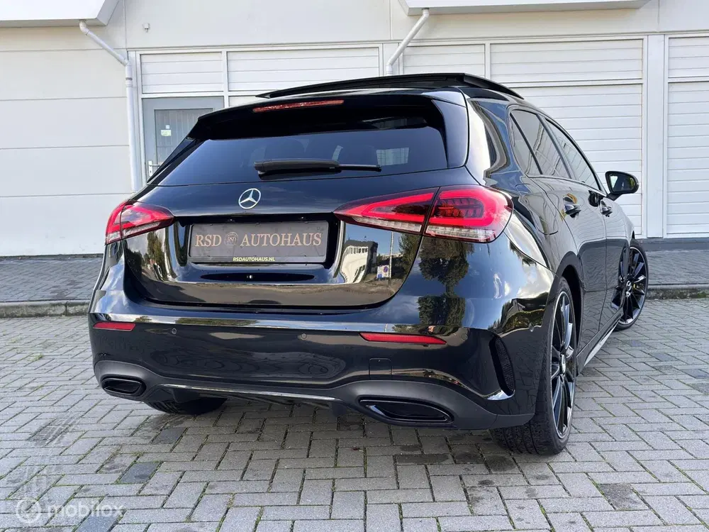 Mercedes-Benz A-Klasse Mercedes A-klasse 250 e AMG Limited Pano t uit 2021, foto 9