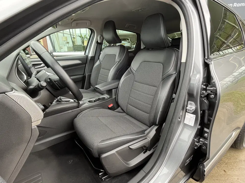 Renault Arkana 1.3 TCe Techno 140PK uit 2023, foto 12