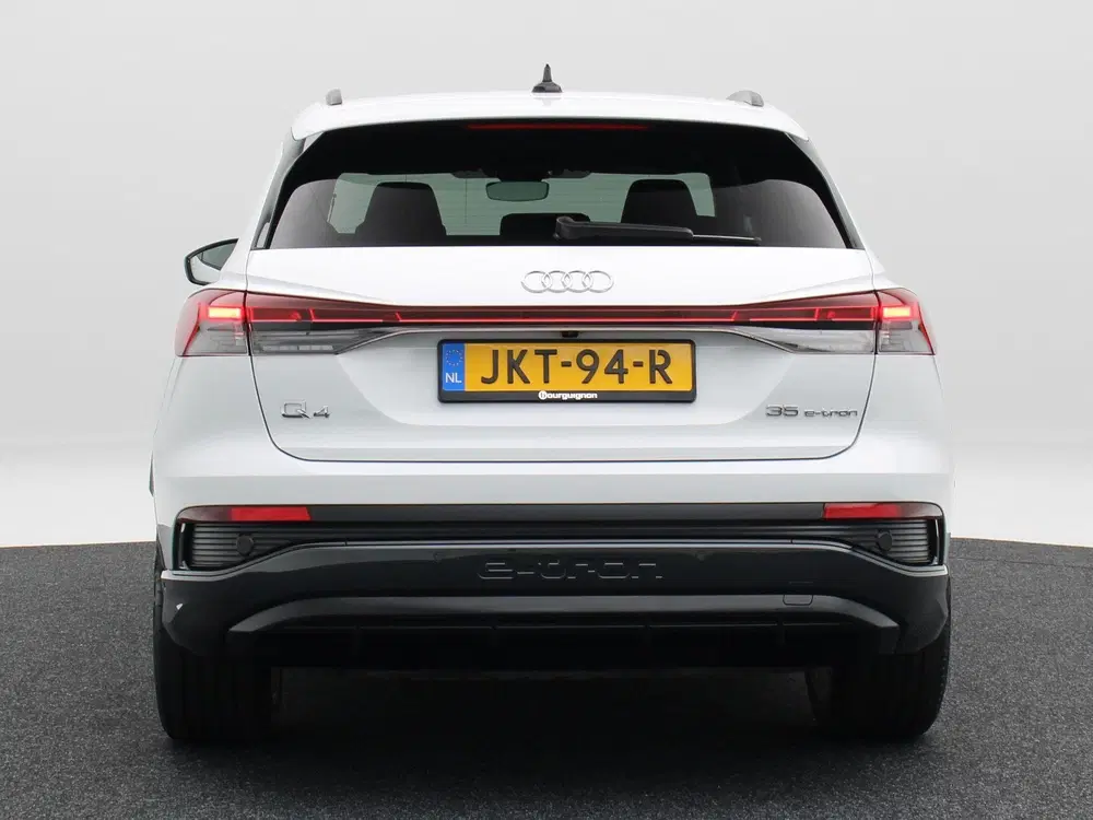 Audi Q4 e-tron 35 55 kWh 170 Pk S Edition uit 2023, foto 6