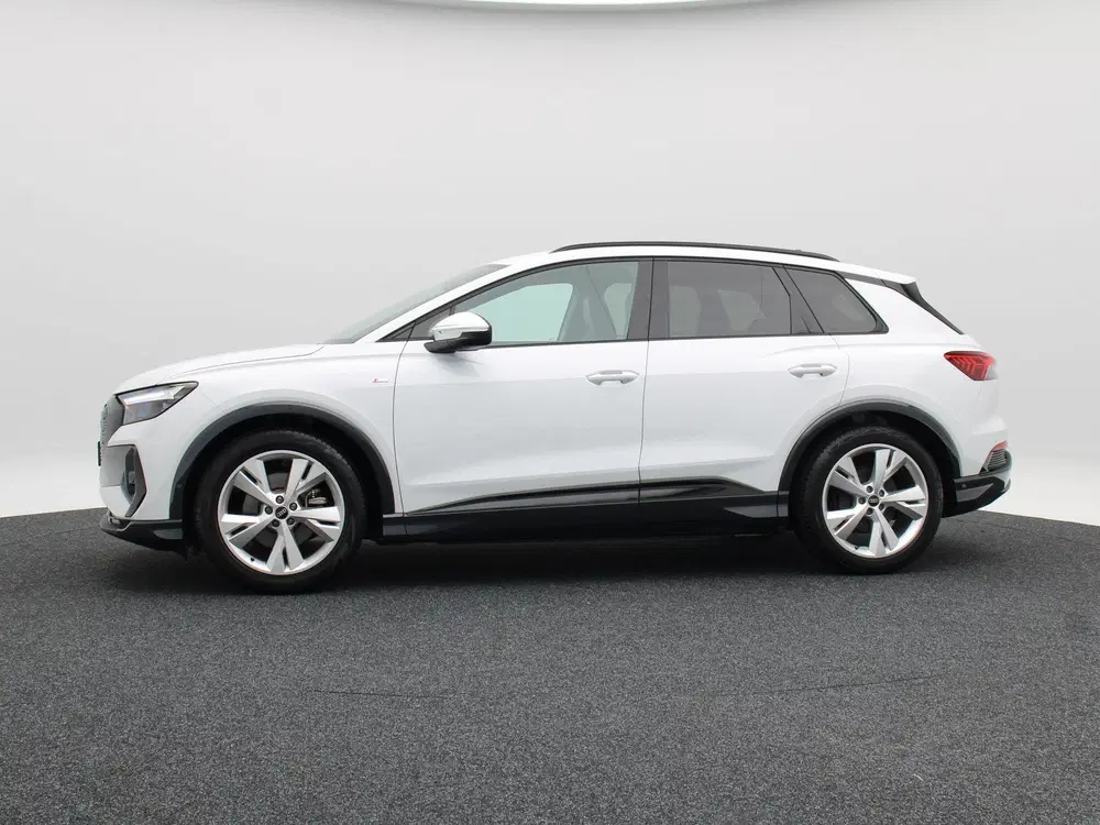 Audi Q4 e-tron 35 55 kWh 170 Pk S Edition uit 2023, foto 8