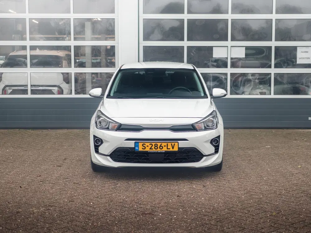 Kia Rio 1.0 T-GDi MHEV DynamicPlusLine uit 2023, foto 2