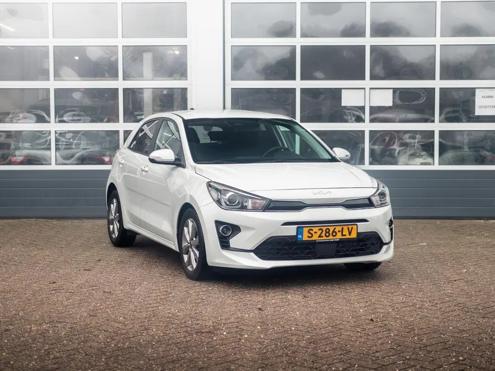 Kia Rio 1.0 T-GDi MHEV DynamicPlusLine uit 2023, foto 3