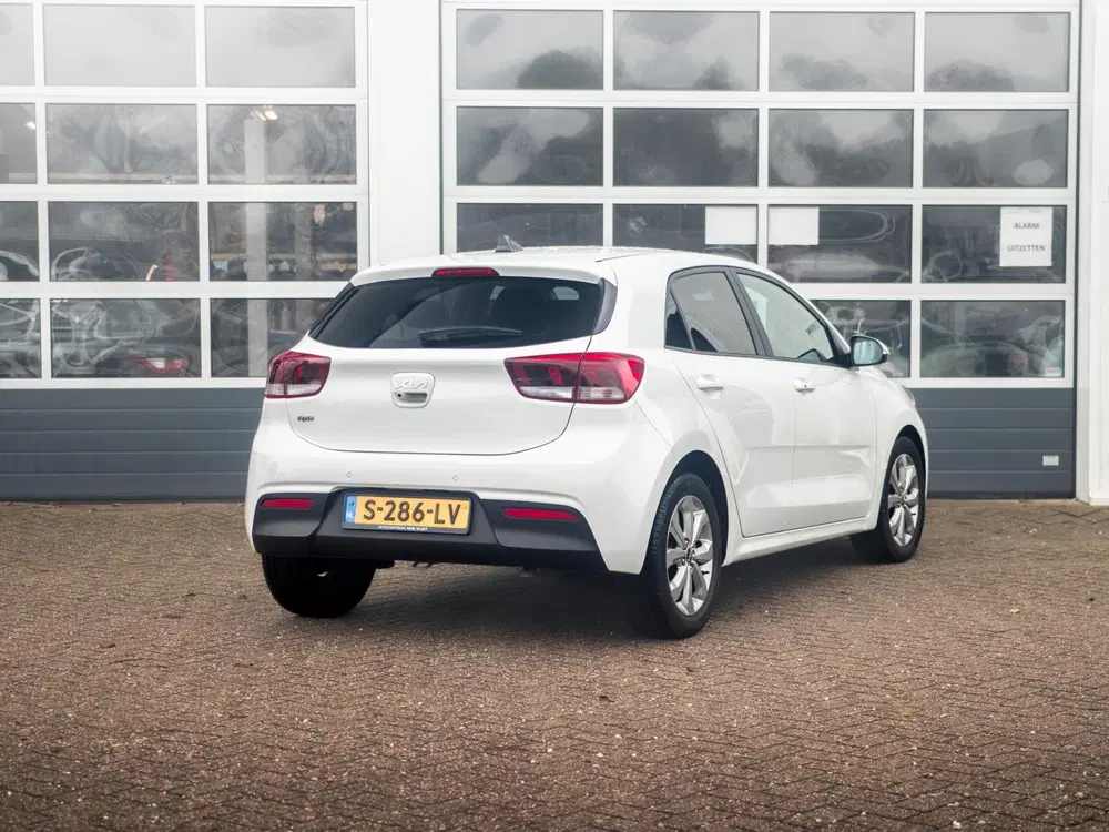 Kia Rio 1.0 T-GDi MHEV DynamicPlusLine uit 2023, foto 5