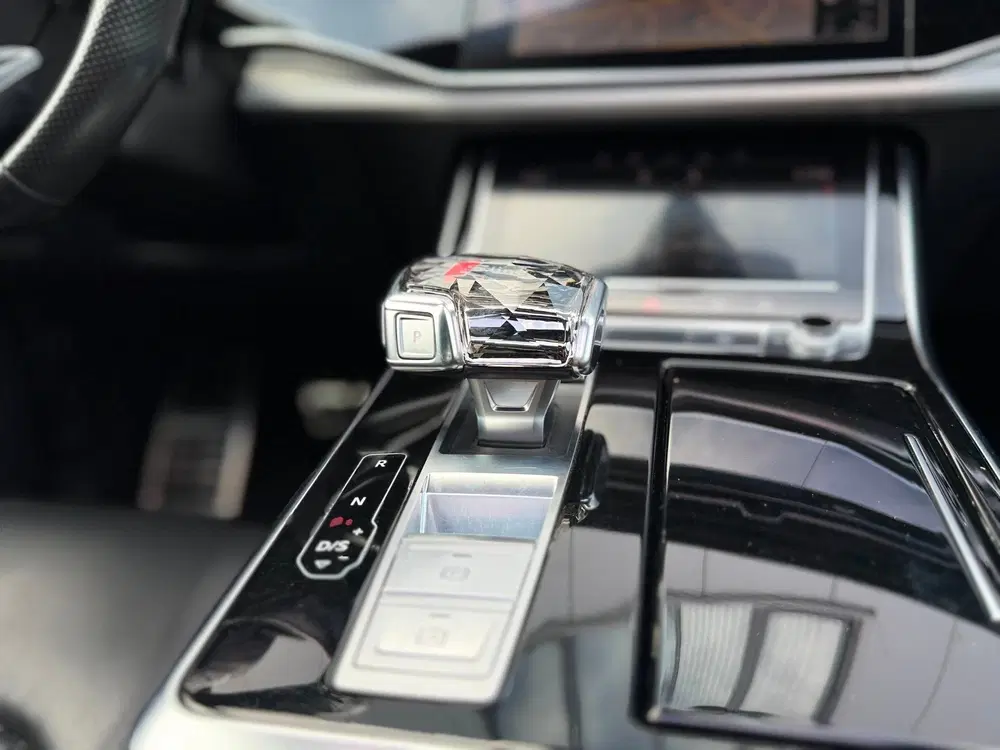 Audi Q7 50 TDI quattro Pro Line Plus 7-persoons uit 2020, foto 10