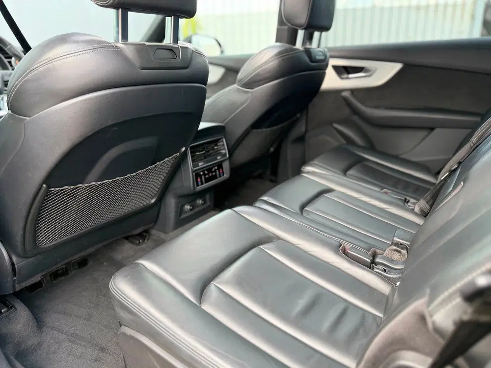 Audi Q7 50 TDI quattro Pro Line Plus 7-persoons uit 2020, foto 11