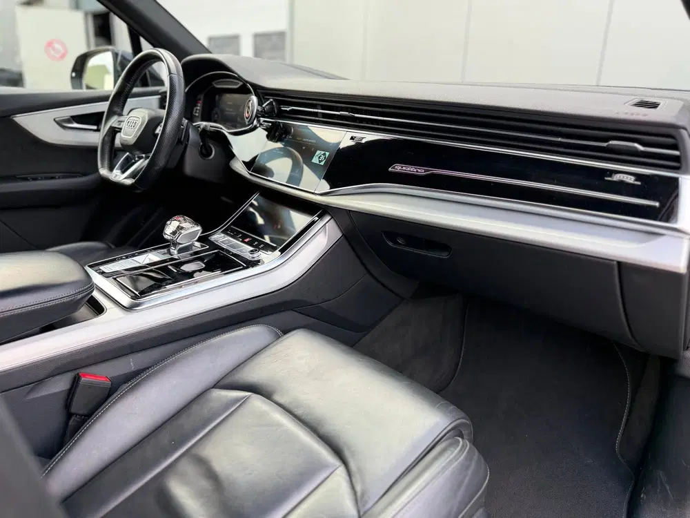 Audi Q7 50 TDI quattro Pro Line Plus 7-persoons uit 2020, foto 8