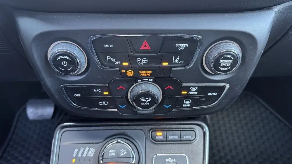 Jeep Compass 4XE 240 Hybrid S uit 2020, foto 14