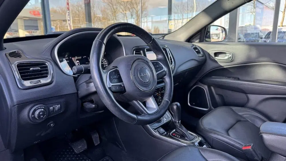 Jeep Compass 4XE 240 Hybrid S uit 2020, foto 7
