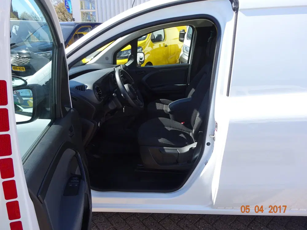 Mercedes-Benz Citan 108 CDI L1 Pro MBUX AIRCO CRUISE CONTROL uit 2022, foto 12