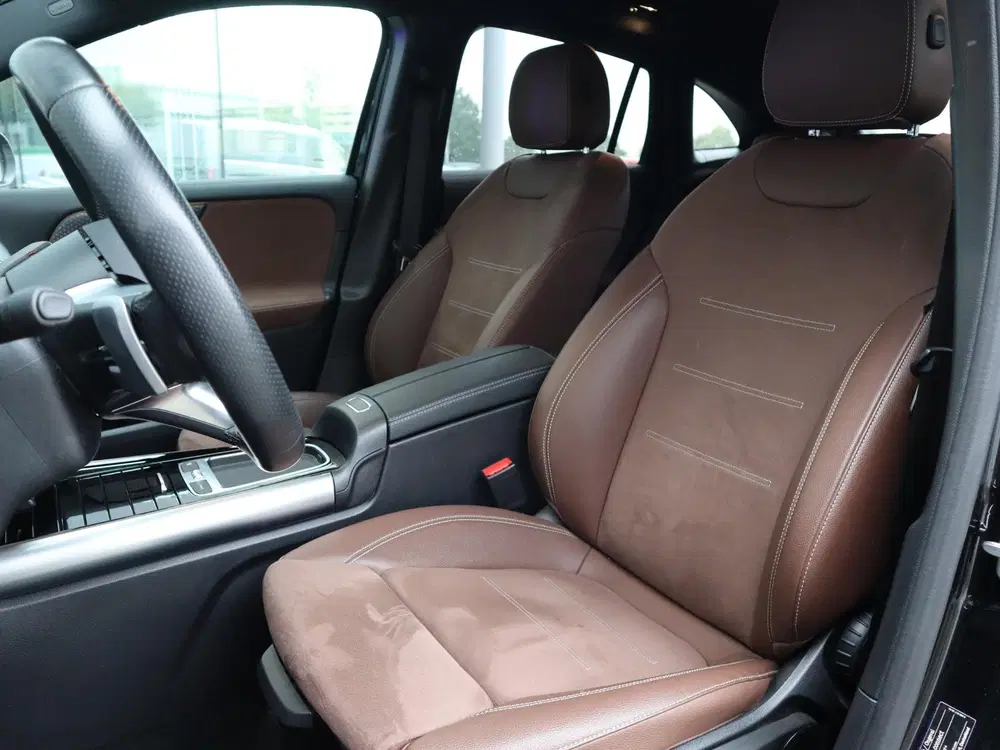 Mercedes-Benz GLA 180 AMG Line l Keyless l Achteruitr uit 2025, foto 13