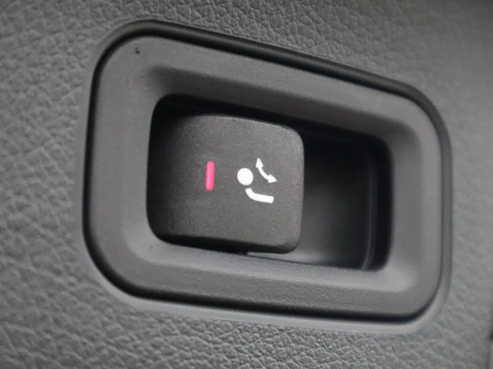 Mercedes-Benz GLA 180 AMG Line l Keyless l Achteruitr uit 2025, foto 9