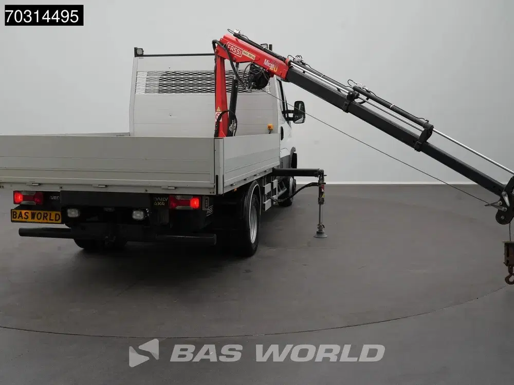 Iveco Daily 3.0L 4x4 Automaat Open Laadbak Kraan Fassi uit 2020, foto 9