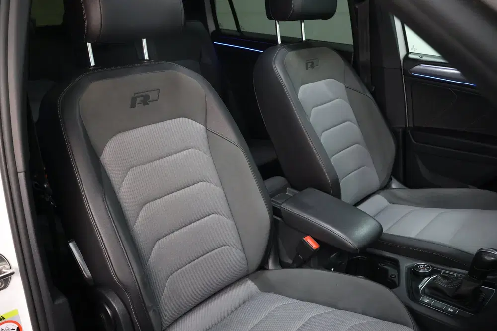 Volkswagen Tiguan Allspace 2.0 TSI 4Motion Highline Business uit 2020, foto 13